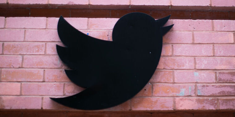 Twitter shuts offices for day as it cuts 50% of workforce; staff already suing